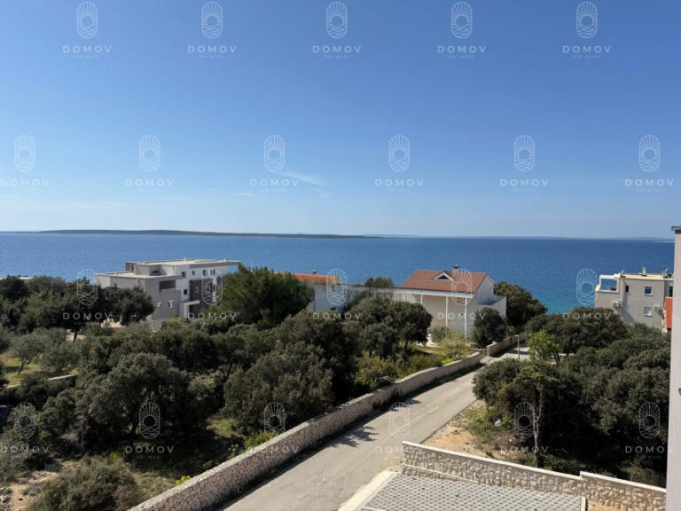 Chorvátsko, PAG, apartmán na predaj