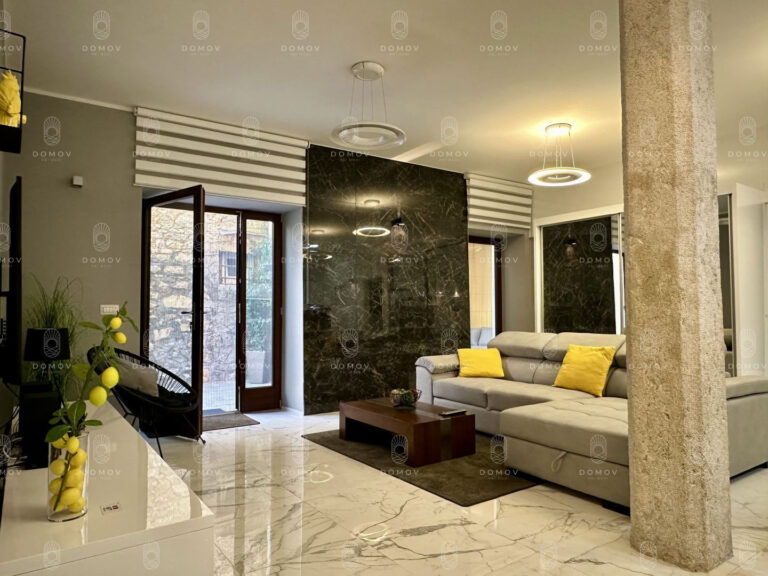 Poreč - apartmán pri mori na predaj