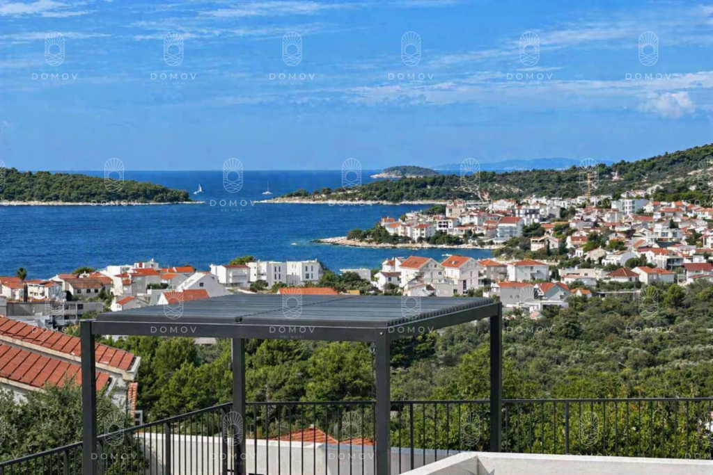 Rogoznica - apartmán pri mori na predaj